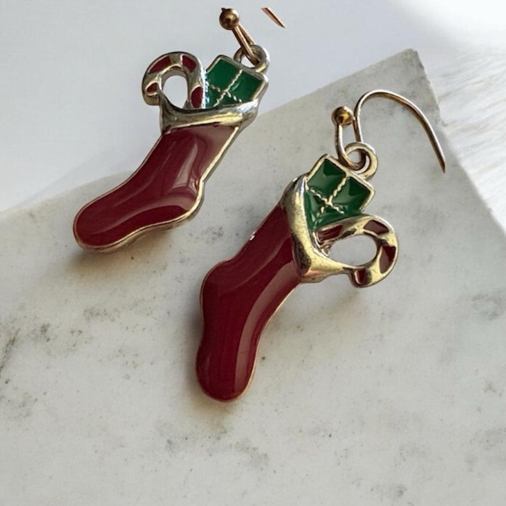 Vintage Avon Christmas Stocking Enamel Dangle Earrings